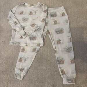 Pottery Barn Kids Star Wars Baby Yoda (Grogu) PJs - Size 4